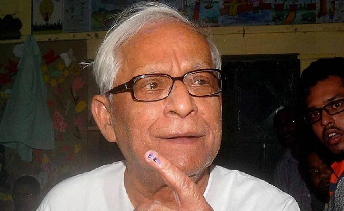 Mamata Banerjee Visits Ailing CPM Leader Buddhadeb Bhattacharjee